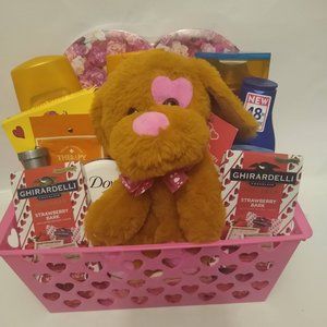 L'Oreal Golden Bath & Body Valentines Gift Basket